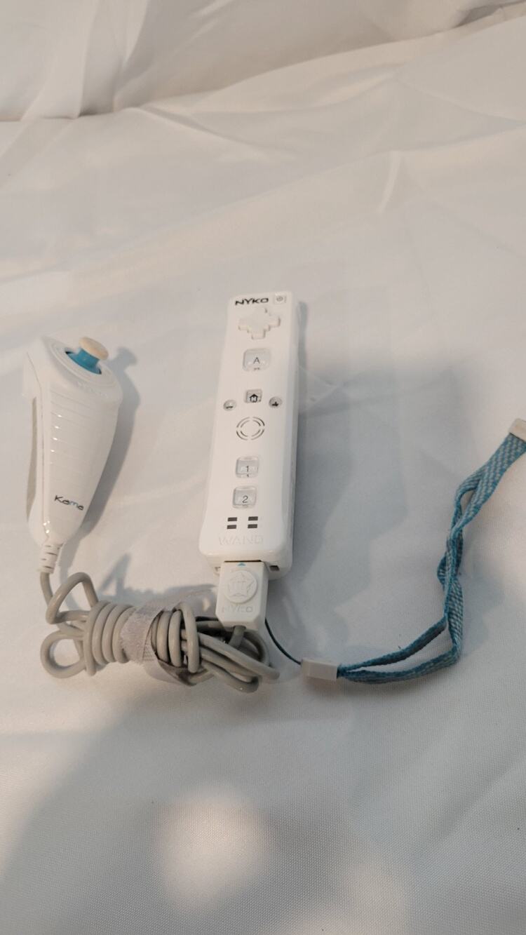 Nintendo Wii Nyko Wand Remote + Kama Nunchuk White Motion Controller Tested